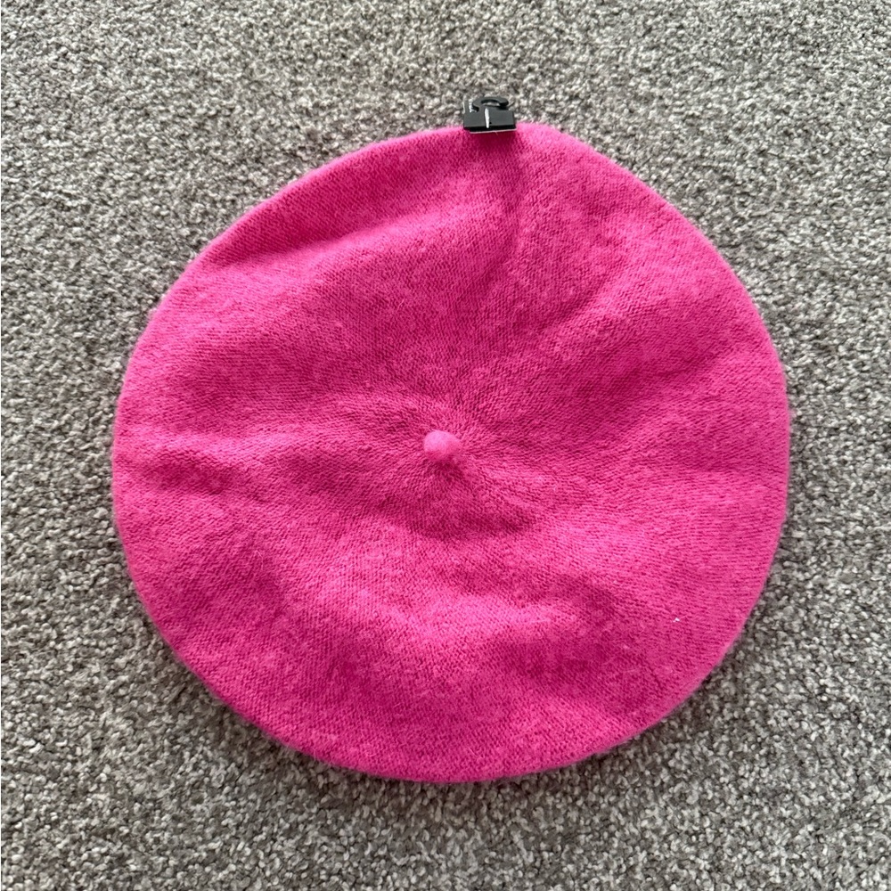 Vibrant Pink Beret